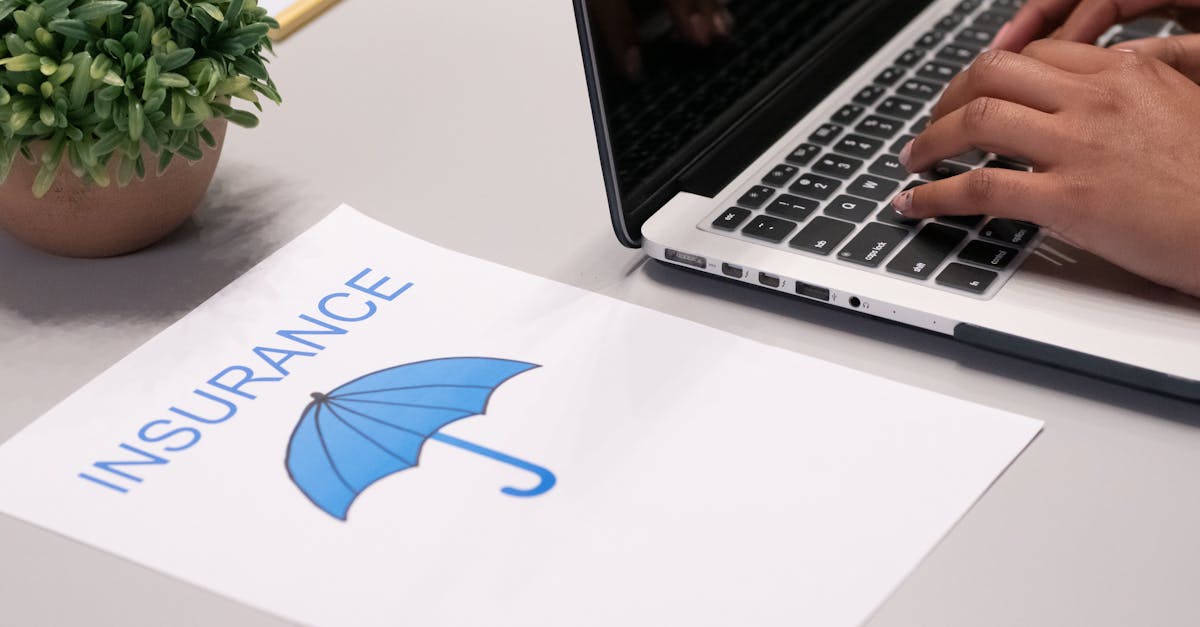 découvrez comment réduire vos coûts d'assurance grâce à des conseils pratiques et des comparatifs pour choisir la meilleure offre adaptée à vos besoins.